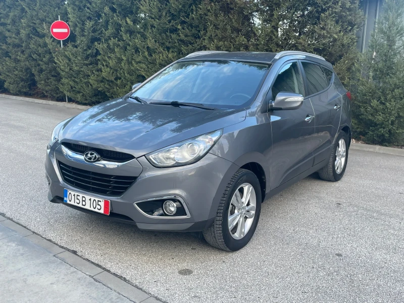 Hyundai IX35 1.6 бензин като нова , снимка 1 - Автомобили и джипове - 48560014