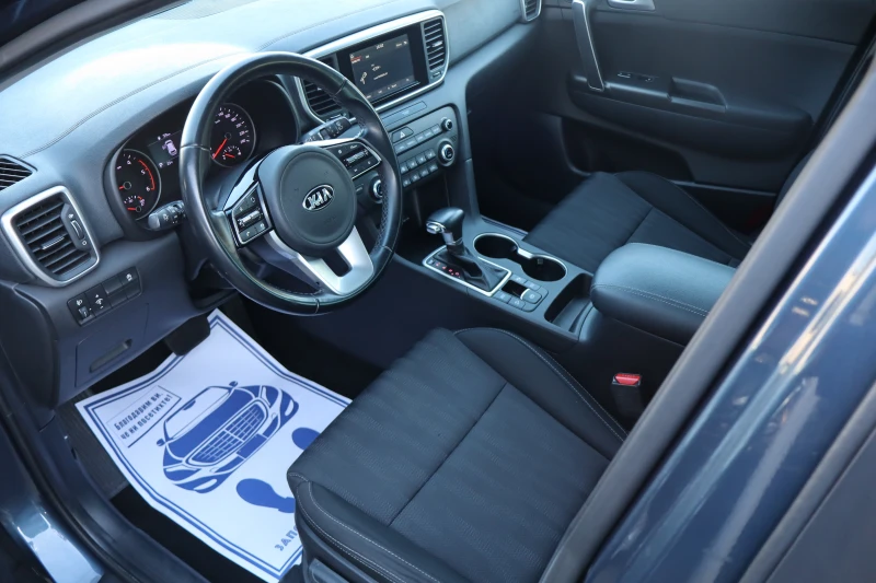 Kia Sportage 1.6CRDI, снимка 9 - Автомобили и джипове - 51764795