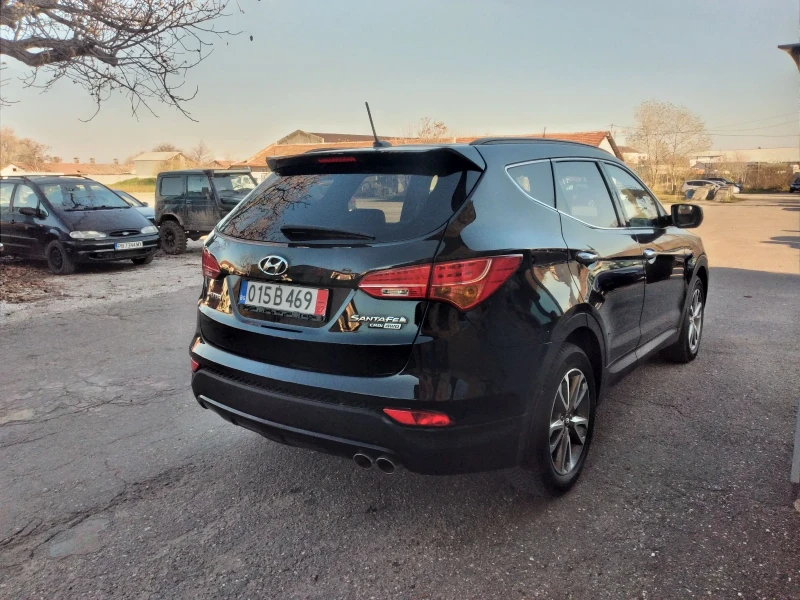 Hyundai Santa fe 2.2 CRDI 4WD, снимка 3 - Автомобили и джипове - 52774101
