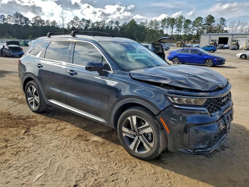 Kia Sorento 1.6L 4 All wheel drive, снимка 9 - Автомобили и джипове - 53098296