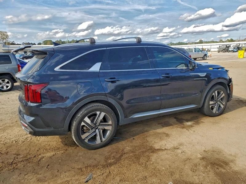 Kia Sorento 1.6L 4 All wheel drive, снимка 8 - Автомобили и джипове - 53098296