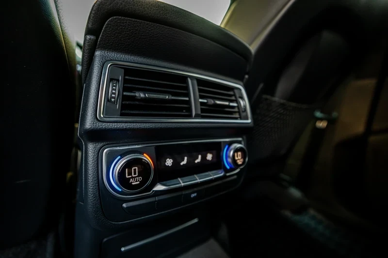 Audi Q7 3.0 TFSI, снимка 12 - Автомобили и джипове - 56132299