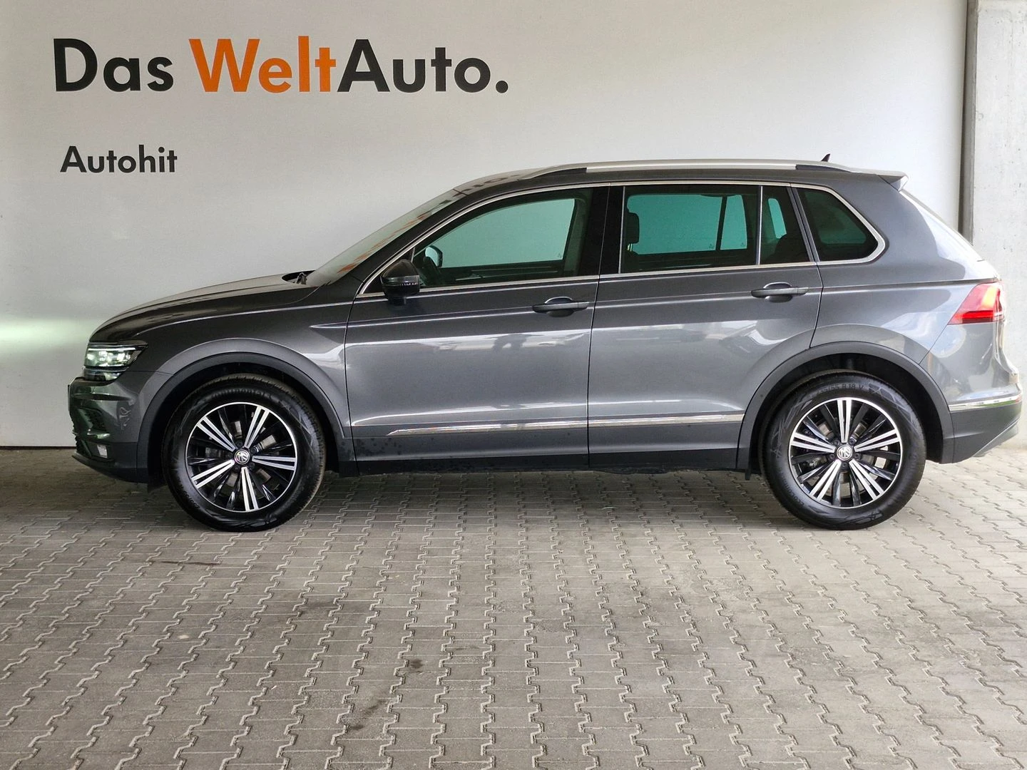 VW Tiguan Highline 2.0TDI 4MOTION BMT - изображение 3