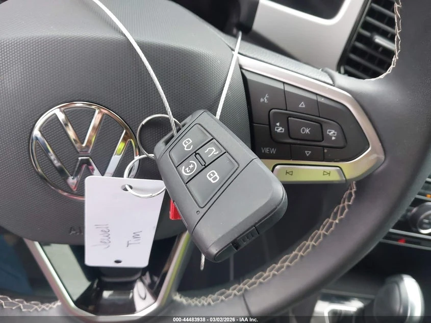 VW Atlas 3.6l Volkswagen 3.6L V6 Se W/Technology, снимка 11 - Автомобили и джипове - 53863445