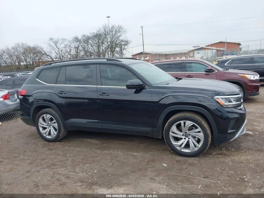 VW Atlas 3.6l Volkswagen 3.6L V6 Se W/Technology, снимка 13 - Автомобили и джипове - 53863445