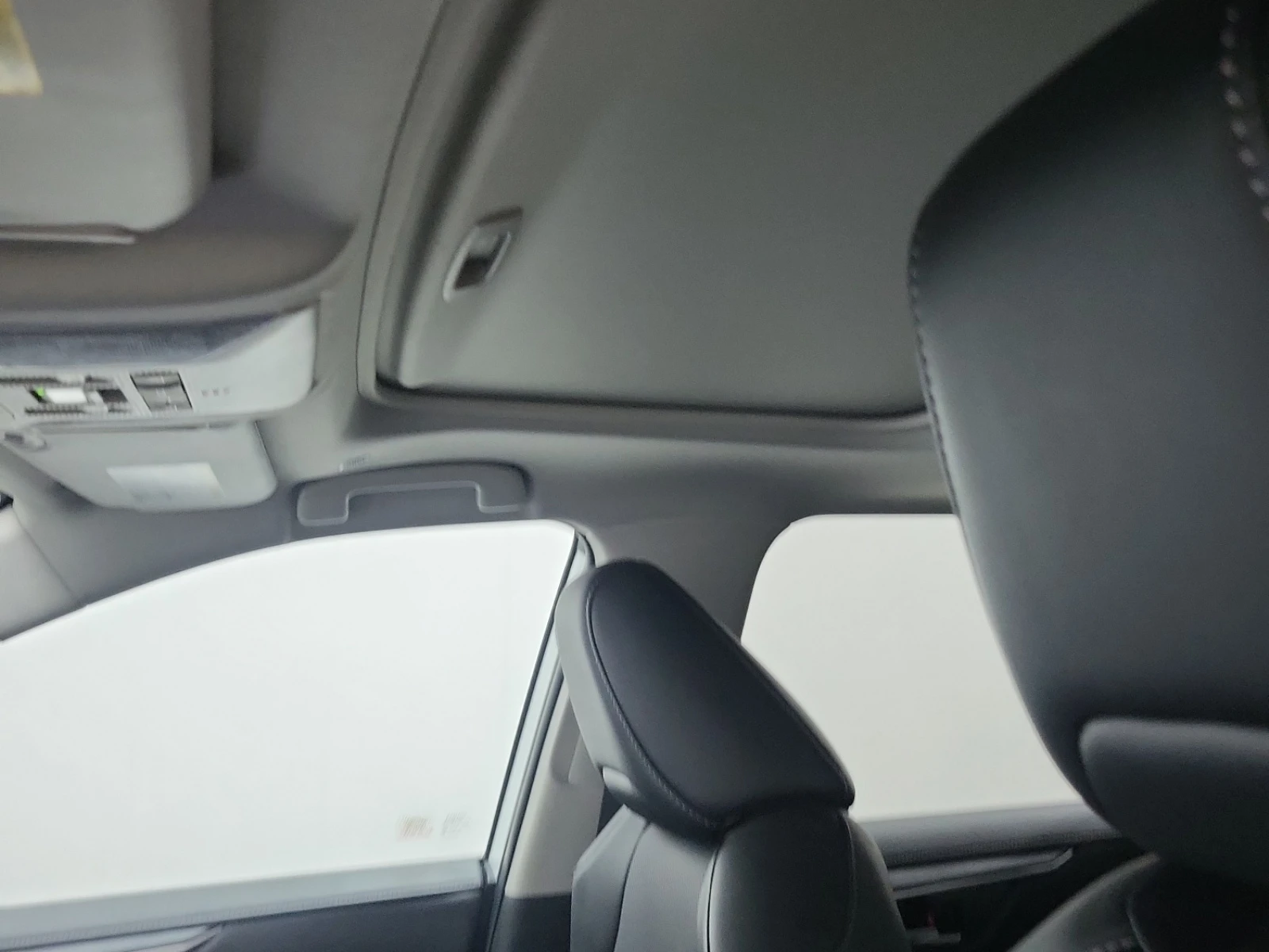Toyota Rav4 HYBRID LIMITED * ��������� * 360 ������ *  | Mobile.bg � ����������� 12