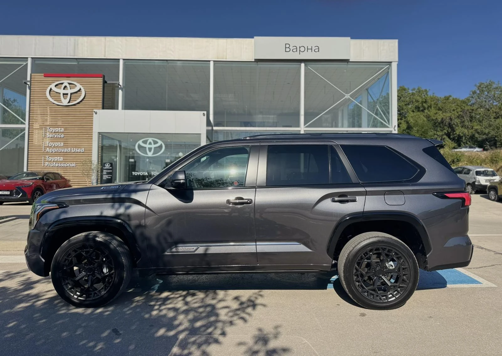 Toyota Sequoia Platinum, снимка 7 - Автомобили и джипове - 54577185