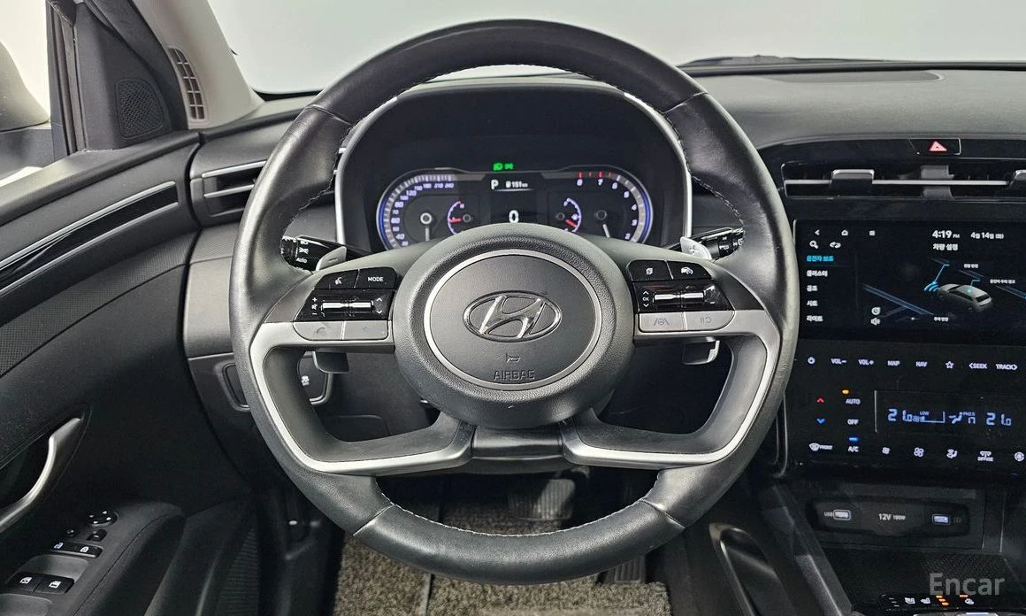 Hyundai Tucson, снимка 13 - Автомобили и джипове - 54762830