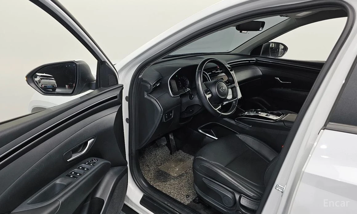 Hyundai Tucson, снимка 10 - Автомобили и джипове - 54762830