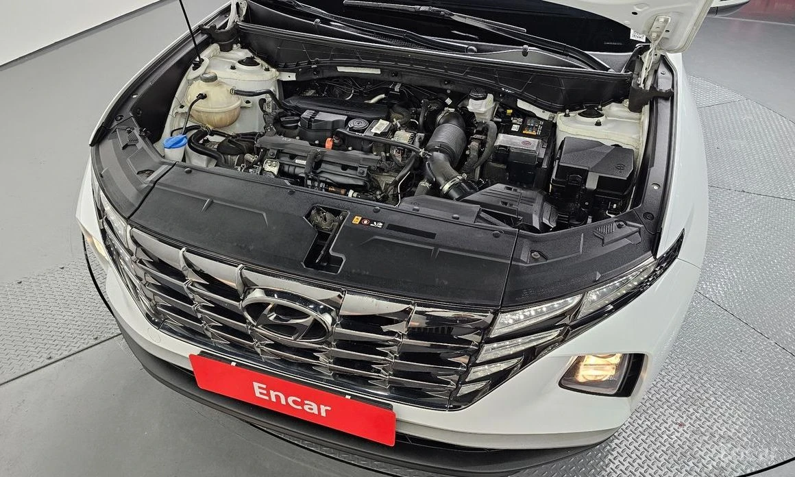 Hyundai Tucson, снимка 6 - Автомобили и джипове - 54762830
