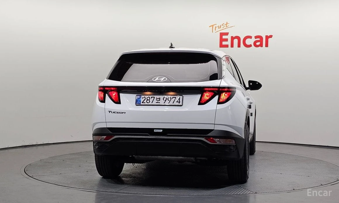 Hyundai Tucson, снимка 4 - Автомобили и джипове - 54762830