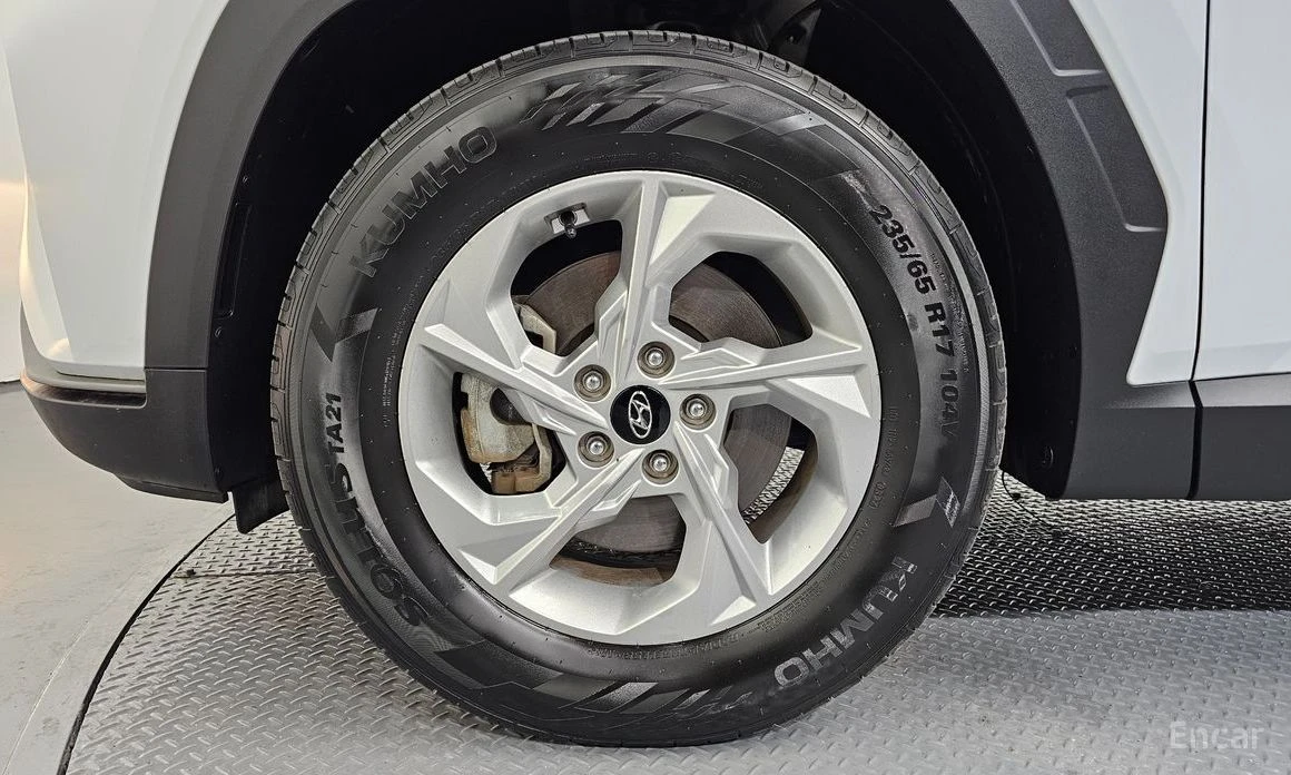 Hyundai Tucson, снимка 5 - Автомобили и джипове - 54762830