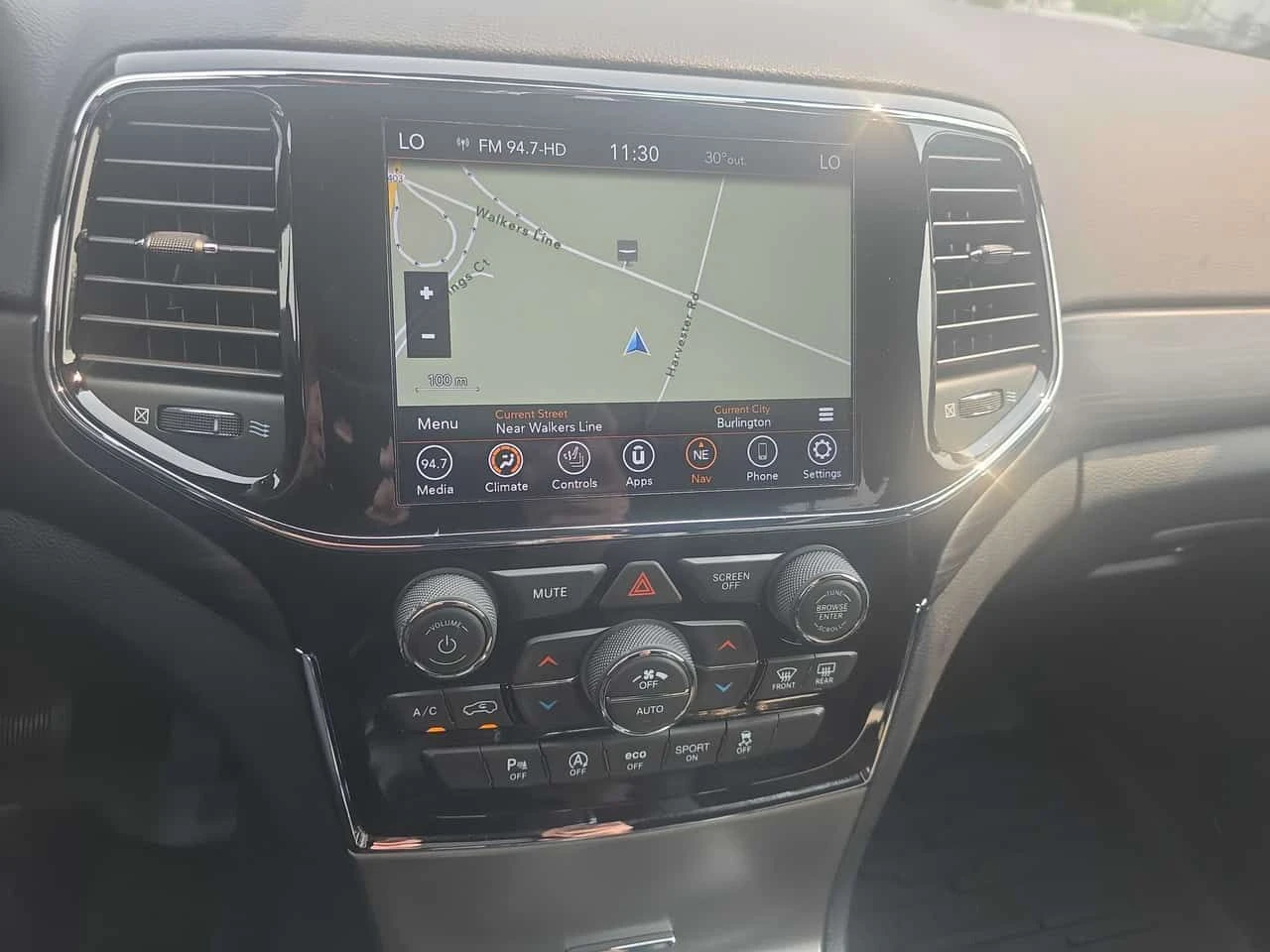 Jeep Grand cherokee * Altitude * CARFAX * ОПЦИЯ ЗА ФИНАНСИРАНЕ, снимка 9 - Автомобили и джипове - 55326949