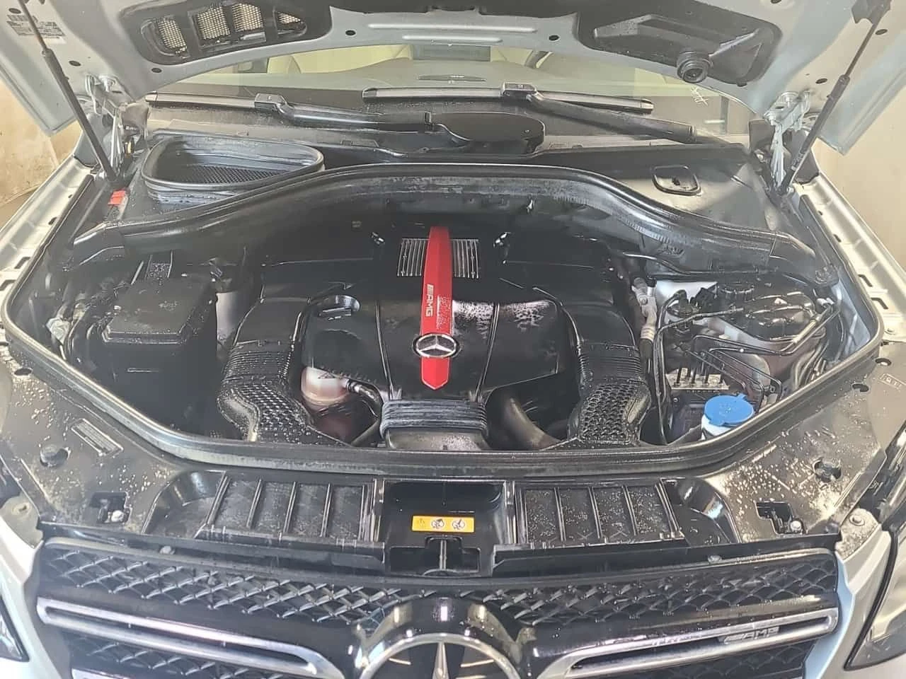 Mercedes-Benz GLE 43 AMG / 360 / DIS / Harman Kardon / CARFAX, снимка 12 - Автомобили и джипове - 55677704