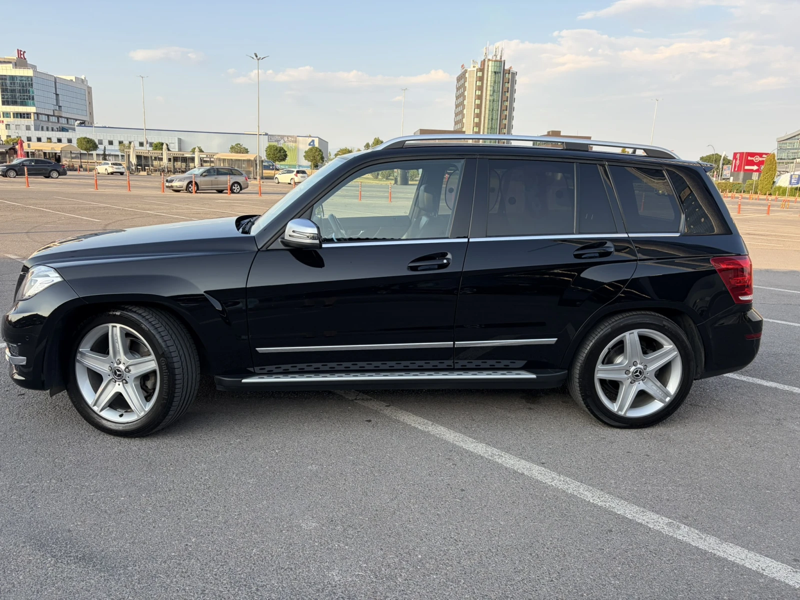 Mercedes-Benz GLK 220 CDI AMG, снимка 3 - Автомобили и джипове - 55779862