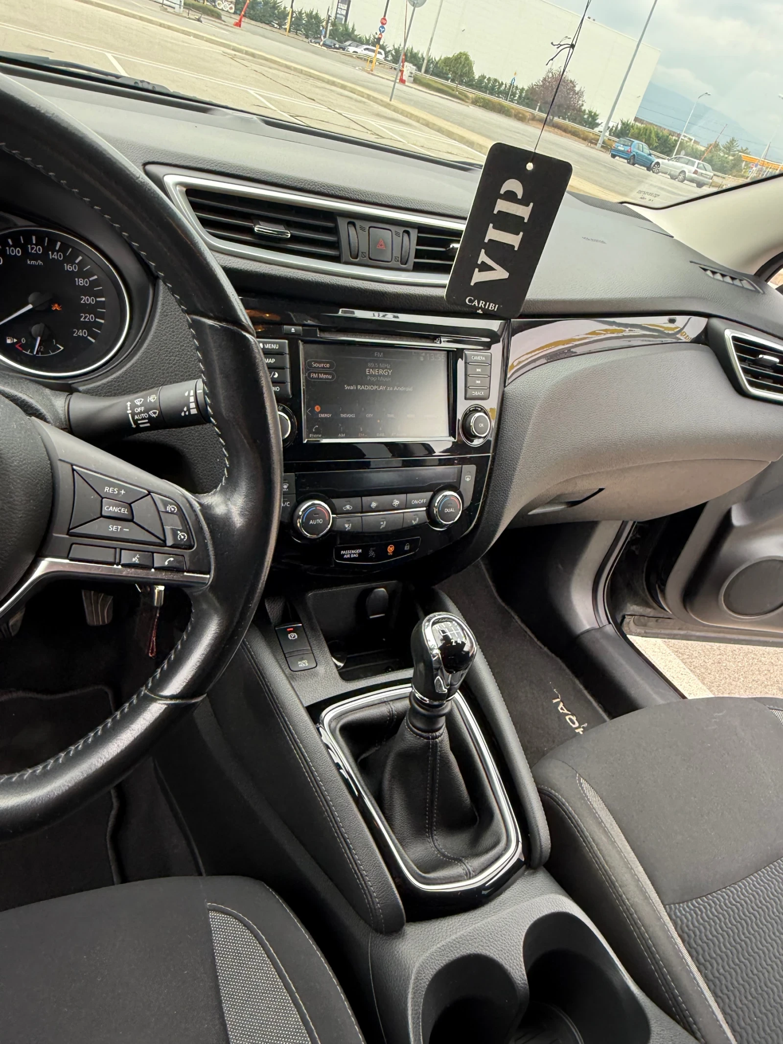 Nissan Qashqai, снимка 15 - Автомобили и джипове - 56448943
