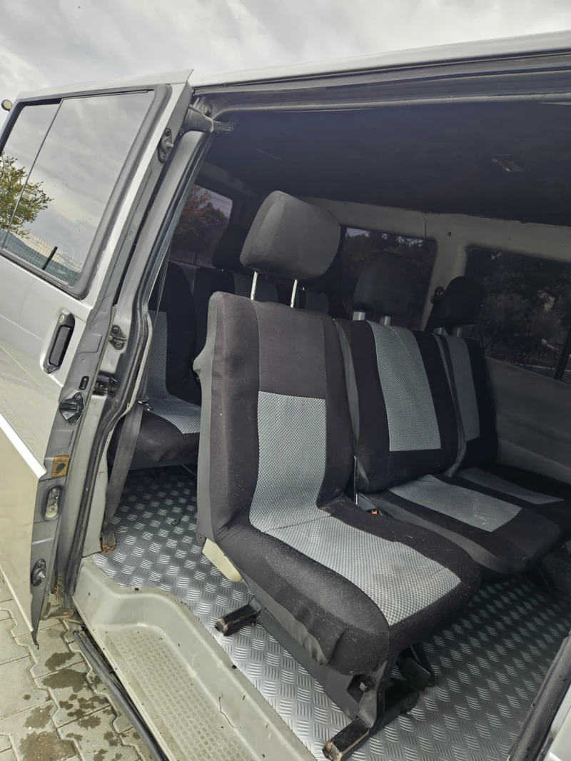 VW T4, снимка 3 - Бусове и автобуси - 51999199
