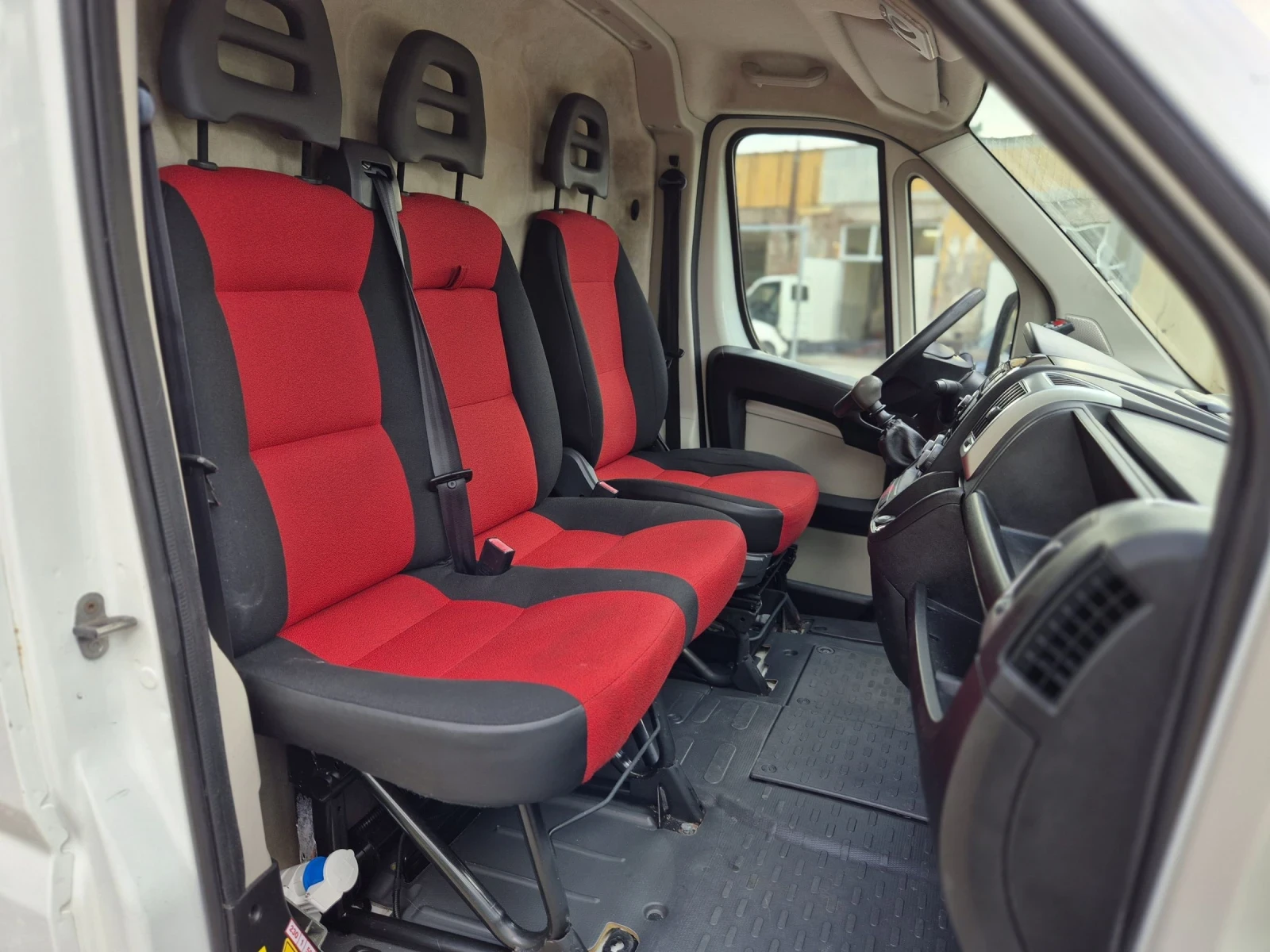 Fiat Ducato 3.0 ХЛАДИЛЕН - изображение 9