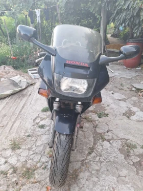 Honda Vtr 750, снимка 2