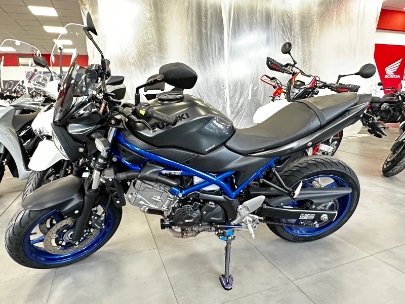 Suzuki SV 650i ABS А2-35kw. 2021г., снимка 16 - Мотоциклети и мототехника - 47777781