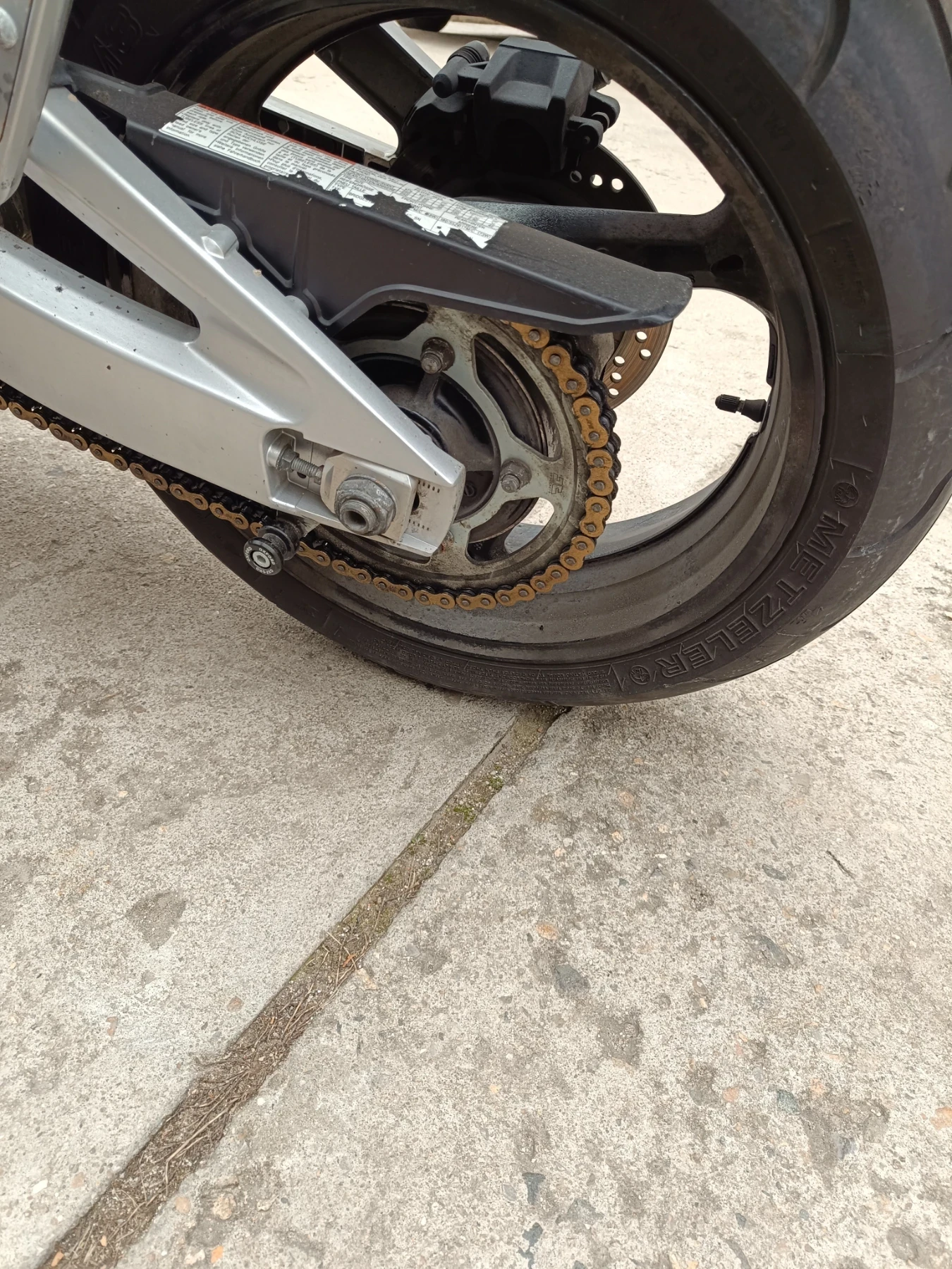 Suzuki Gsr 600 - изображение 2