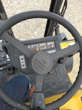 Мотокар Daewoo G25 топ състояние изравнител -Газ  2000-часа , снимка 10