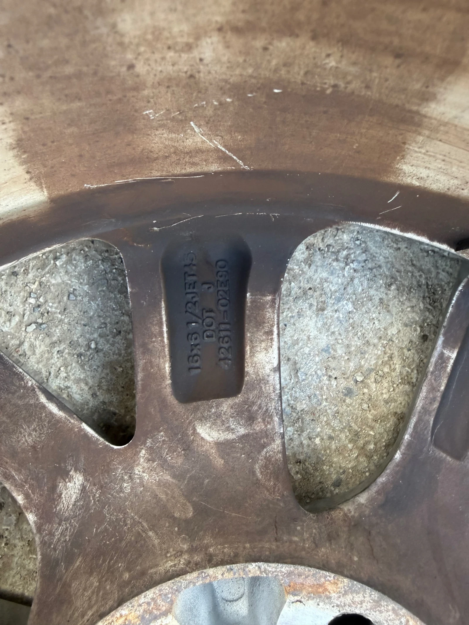 Джанти за Toyota Auris, снимка 2 - Гуми и джанти - 54102384