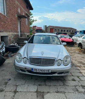 Mercedes-Benz E 270, снимка 1
