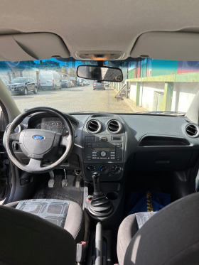 Ford Fiesta, снимка 1 - Автомобили и джипове - 45702564