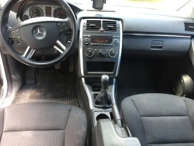 Mercedes-Benz B 180, снимка 7