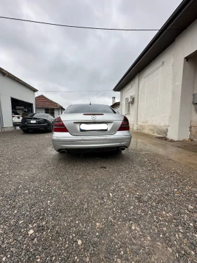 Mercedes-Benz E 320, снимка 5