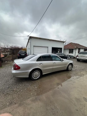 Mercedes-Benz E 320, снимка 4