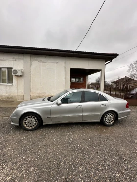 Mercedes-Benz E 320, снимка 7