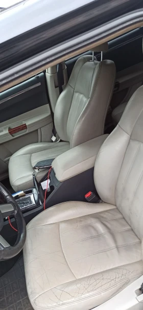 Chrysler 300c HEMI 4X4 | Mobile.bg � ����� ������ 8