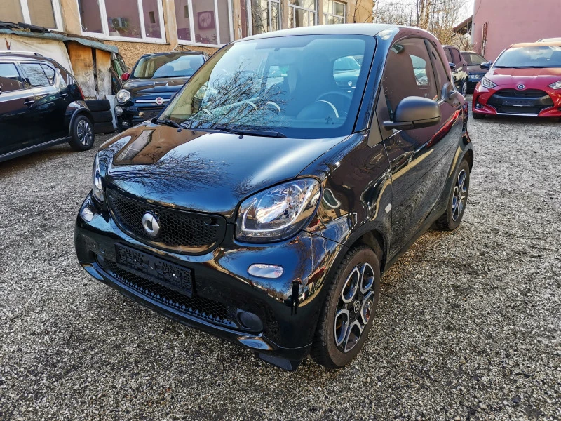 Smart Fortwo 1.0i ШВЕЙЦАРИЯ, снимка 3 - Автомобили и джипове - 44197938