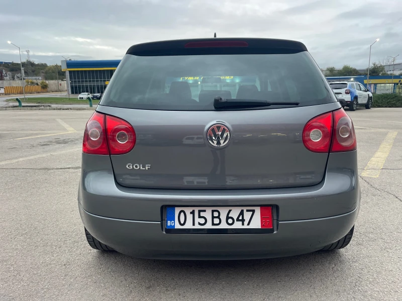 VW Golf 1.9 GTD  6-ск., снимка 6 - Автомобили и джипове - 47566042