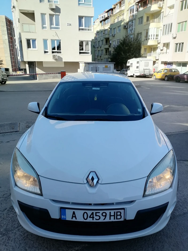 Renault Megane 1.5dci, снимка 2 - Автомобили и джипове - 47748773