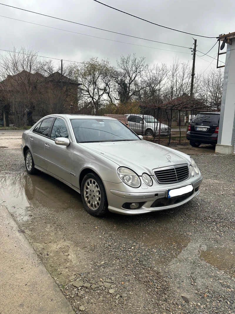 Mercedes-Benz E 320, снимка 2 - Автомобили и джипове - 48293994