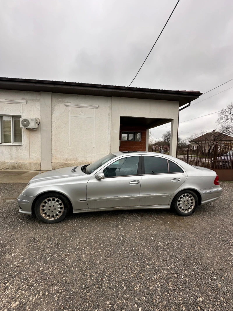 Mercedes-Benz E 320, снимка 7 - Автомобили и джипове - 48293994