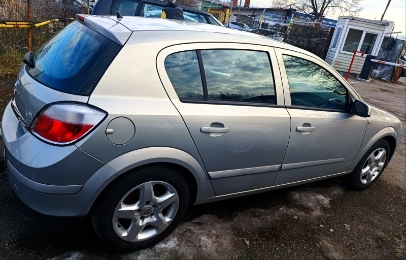 Opel Astra 1.6i/TWIN PORT, снимка 6 - Автомобили и джипове - 48799829