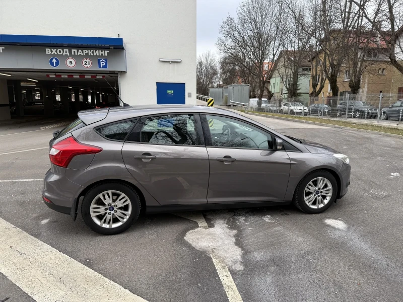 Ford Focus 1.0 ecoboost , снимка 8 - Автомобили и джипове - 49151776