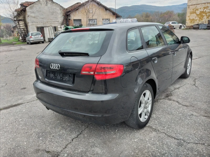 Audi A3 1.6 TDI 90 k.c., снимка 3 - Автомобили и джипове - 49749704