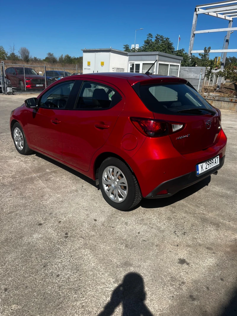 Mazda 2 1.5i, снимка 4 - Автомобили и джипове - 52709005
