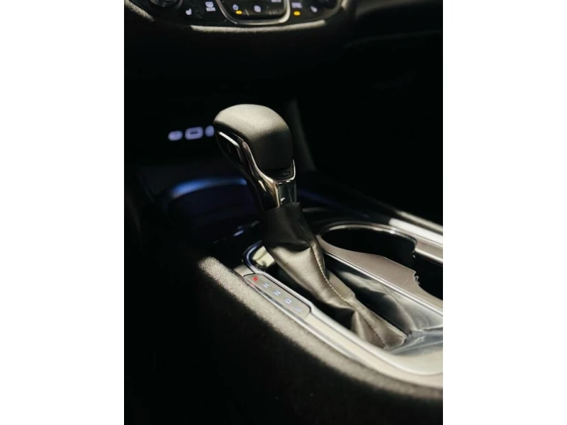 Chevrolet Malibu * LT * CARFAX * БЕЗ ПЪРВОНАЧАЛНА ВНОСКА, снимка 15 - Автомобили и джипове - 52959915