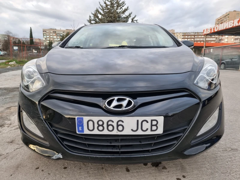 Hyundai I30 1.6Д.110КС., снимка 3 - Автомобили и джипове - 52968681