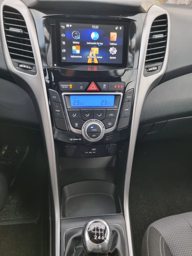 Hyundai I30 1.6Д.110КС., снимка 12 - Автомобили и джипове - 52968681