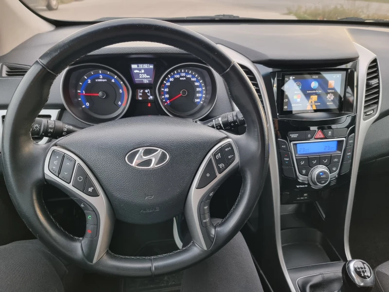 Hyundai I30 1.6Д.110КС., снимка 10 - Автомобили и джипове - 52968681