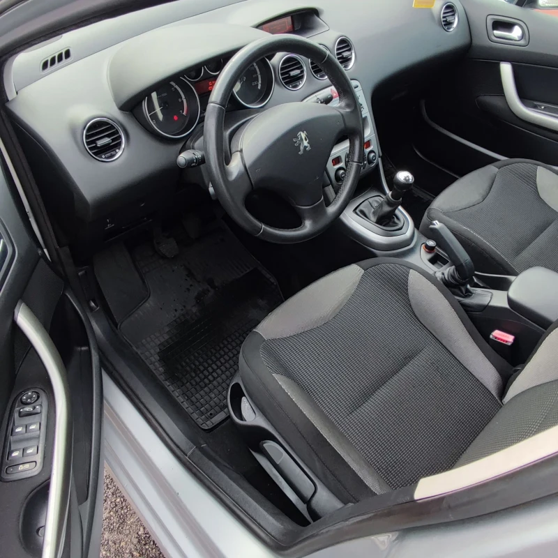 Peugeot 308 1.6i* 16v* KLIMATRONIK* 105хил.км* , снимка 8 - Автомобили и джипове - 53035567