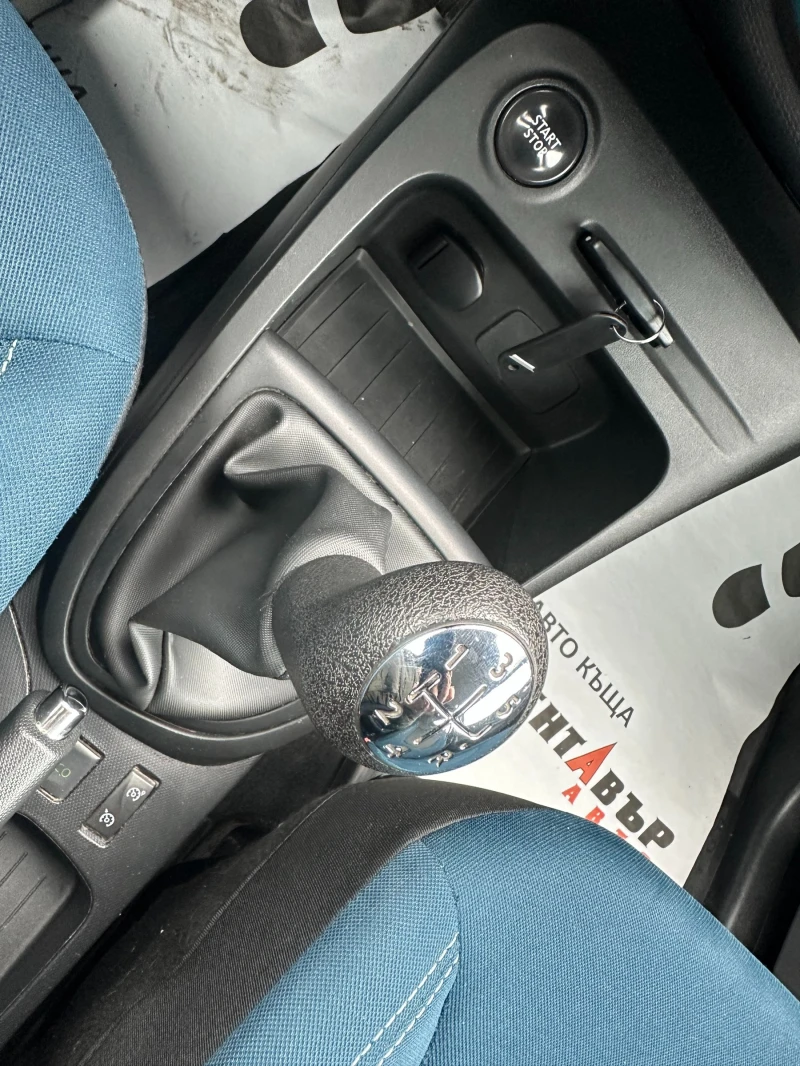 Renault Captur, снимка 11 - Автомобили и джипове - 53285943