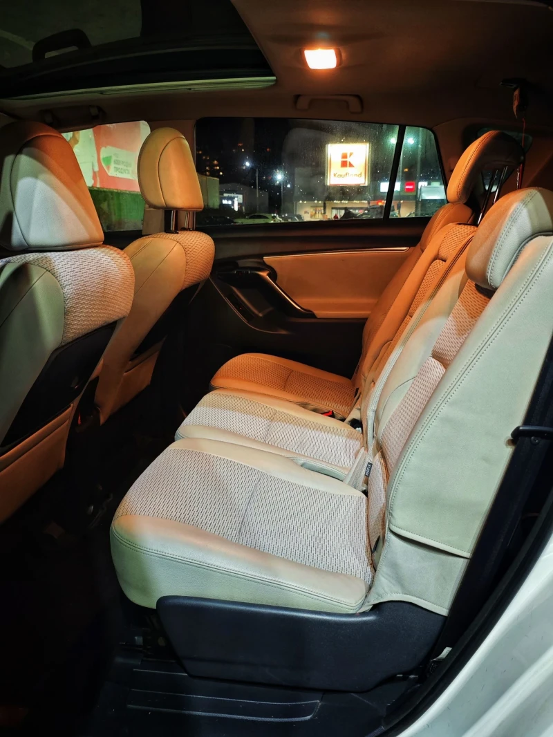 Toyota Verso, снимка 7 - Автомобили и джипове - 53397093